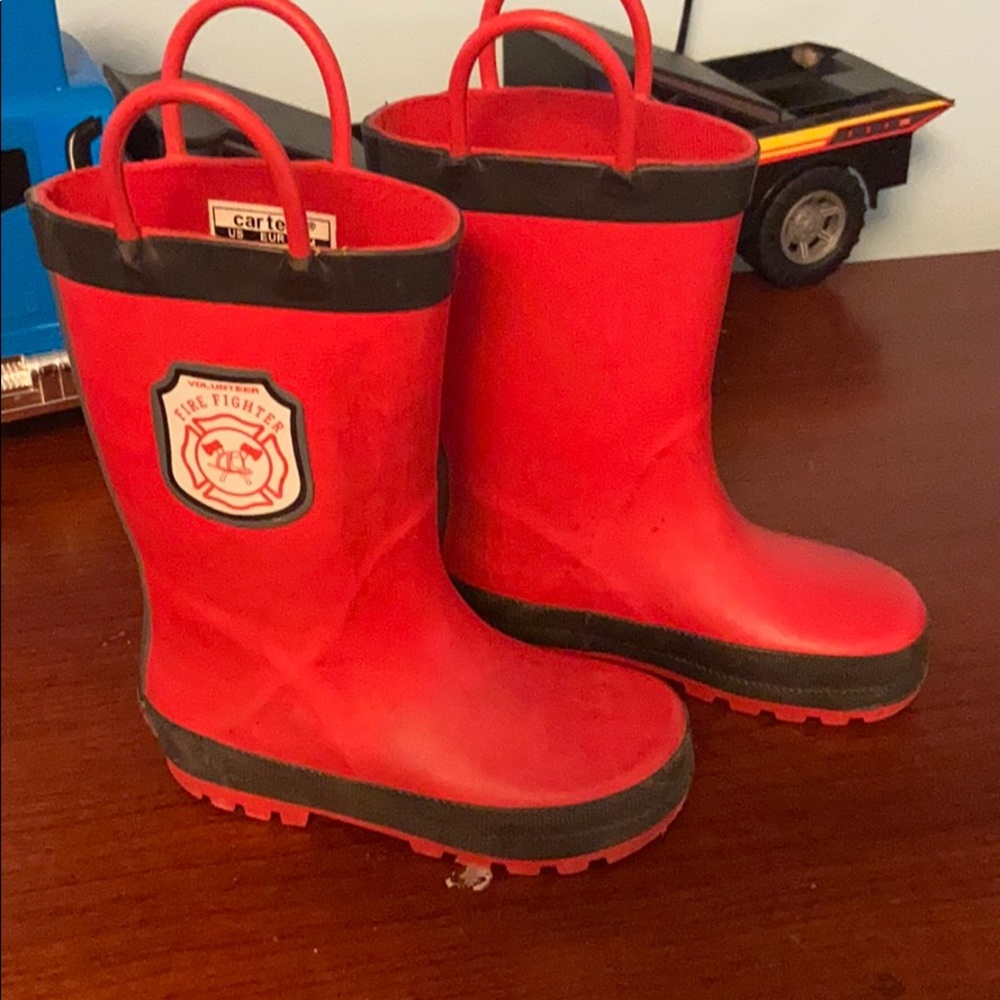 Carter’s rain boots